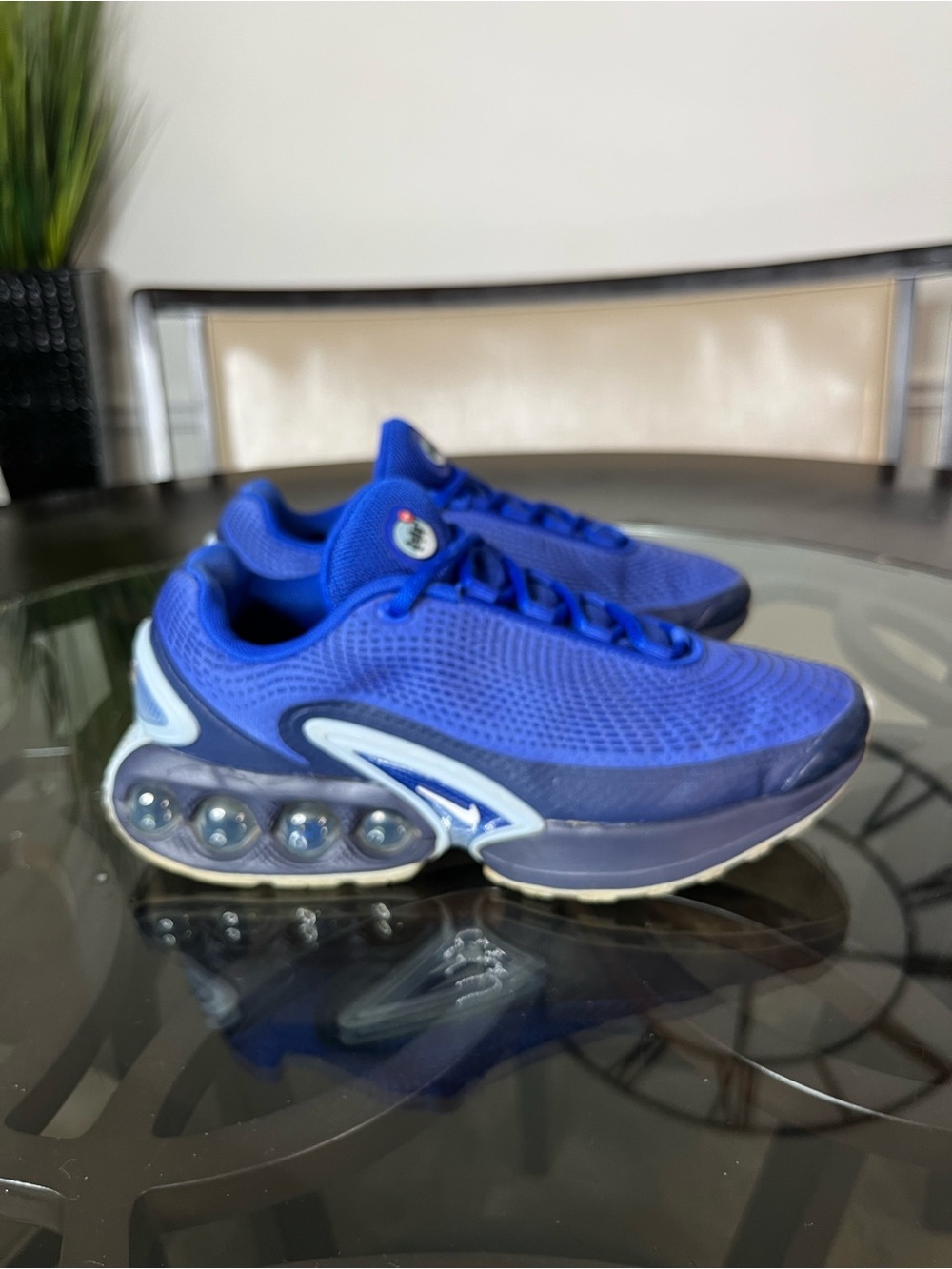 Nike Air Max DN Men's Hyper Blue White Midnight Navy Light Sz 7